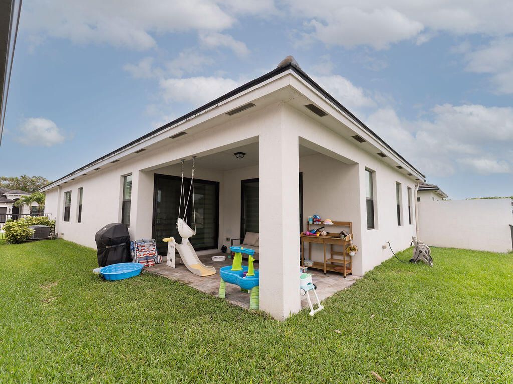 7552 Moonrise Drive, Greenacres, FL 33467 Photo