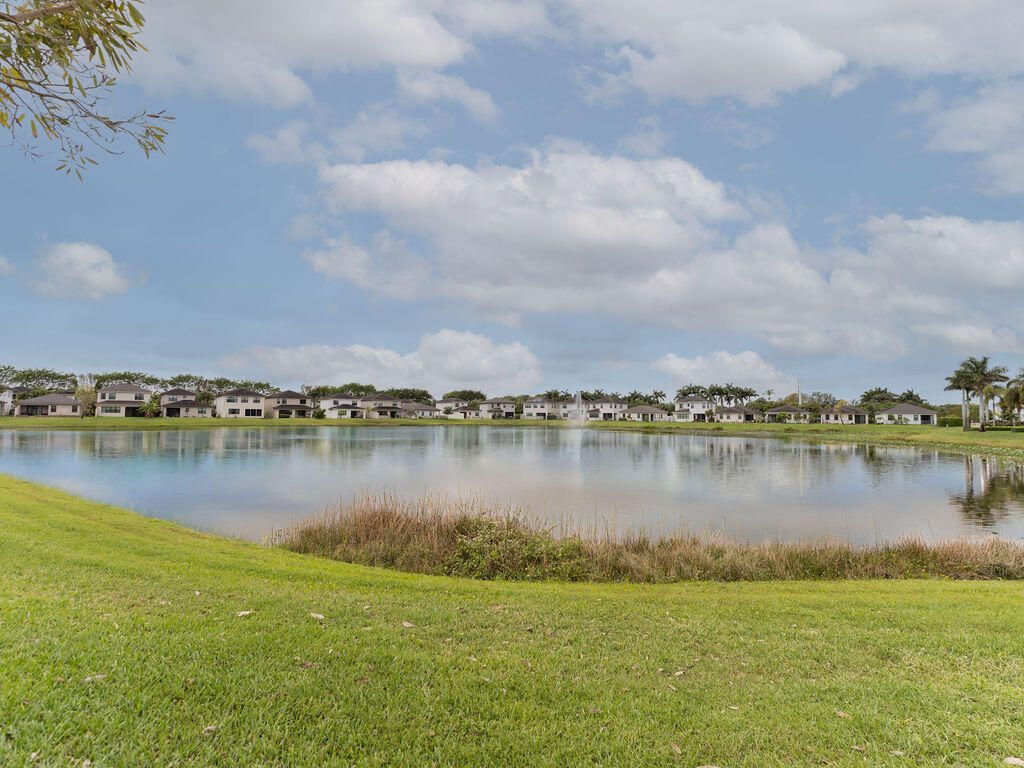 7552 Moonrise Drive, Greenacres, FL 33467 Photo