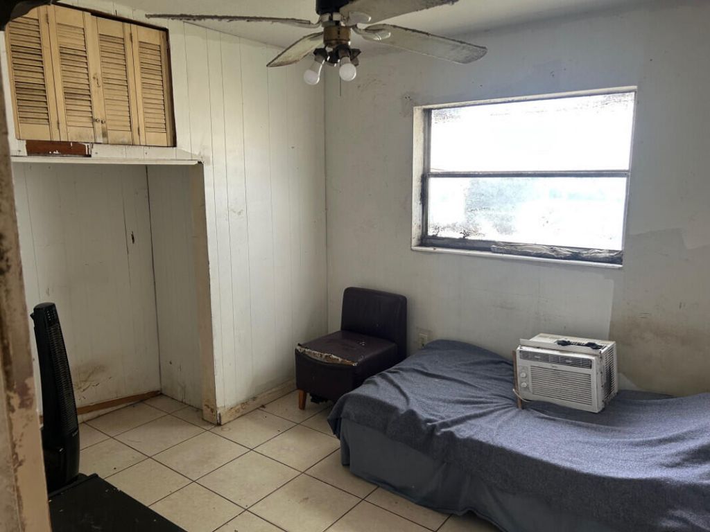 20100 NW 14th Court, Miami, FL 33169 Photo