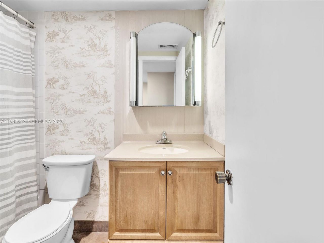 620 Tennis Club Dr , Unit 306, Fort Lauderdale, FL 33311 Photo