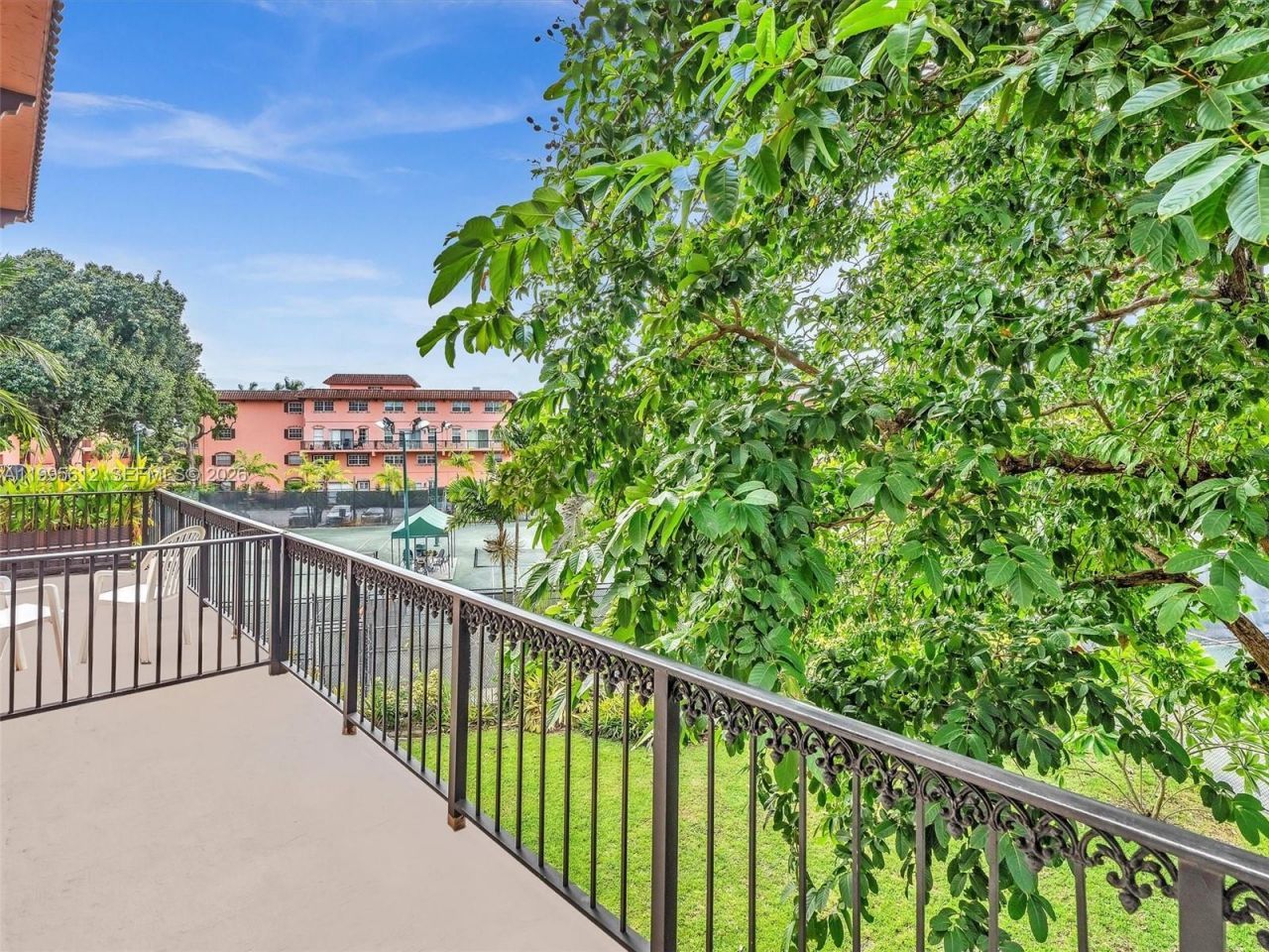 620 Tennis Club Dr , Unit 306, Fort Lauderdale, FL 33311 Photo