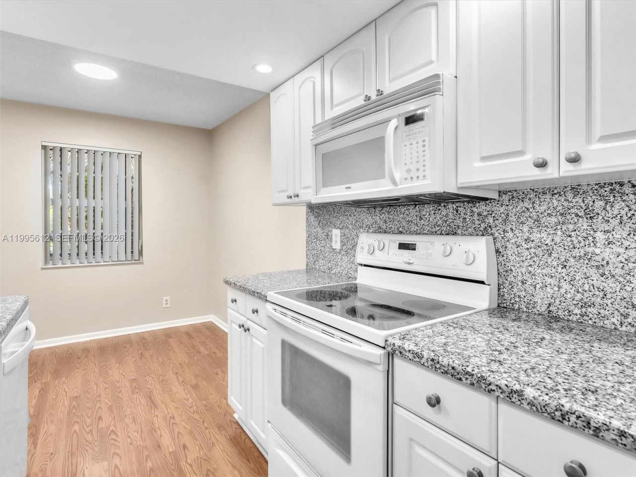 620 Tennis Club Dr , Unit 306, Fort Lauderdale, FL 33311 Photo