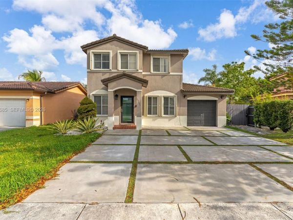 13731 SW 173RD TERR, Miami, FL 33177
