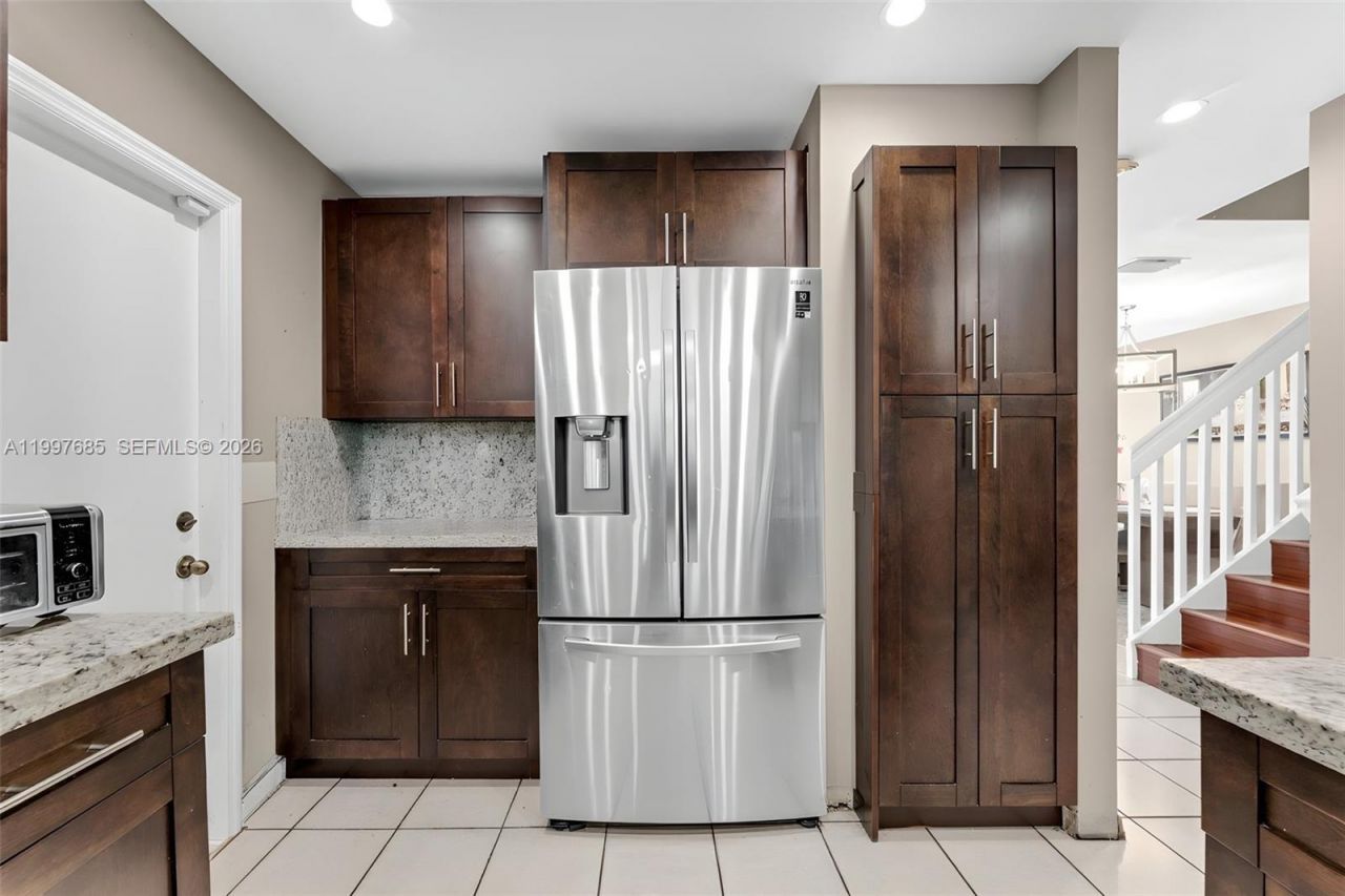 13731 SW 173rd Terr, Miami, FL 33177 Photo