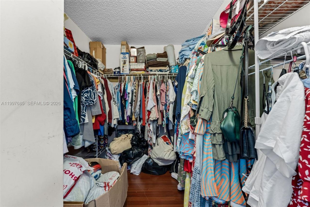 13731 SW 173rd Terr, Miami, FL 33177 Photo