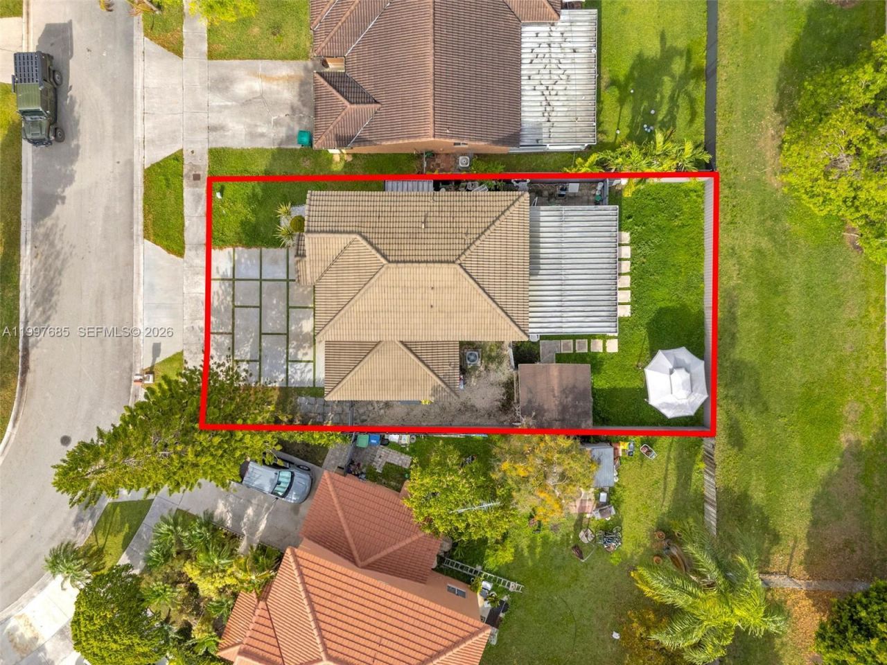 13731 SW 173rd Terr, Miami, FL 33177 Photo