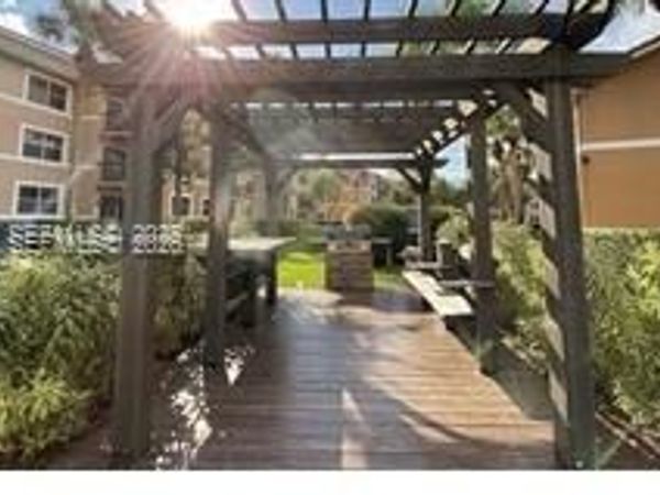 Unit 208, Coral Springs, FL 33067