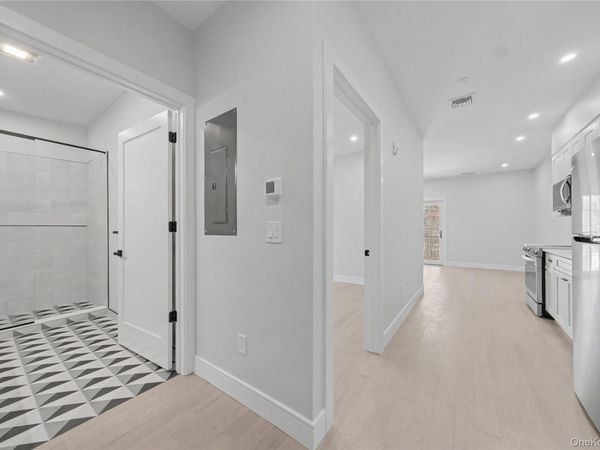 10 Market , Unit E, Wappingers Falls, NY 12590