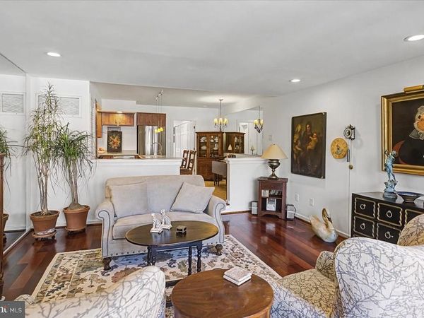 28 A RIVERHILL WAY, NEW HOPE, PA 18938