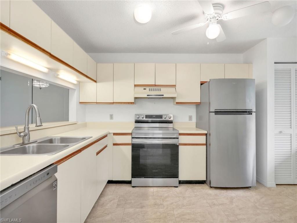 5780 Woodmere Lake Cir , Unit I201, Naples, FL 34112 Photo