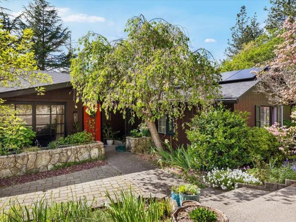 1625 NE Hillcrest Drive, Grants Pass, OR 97526