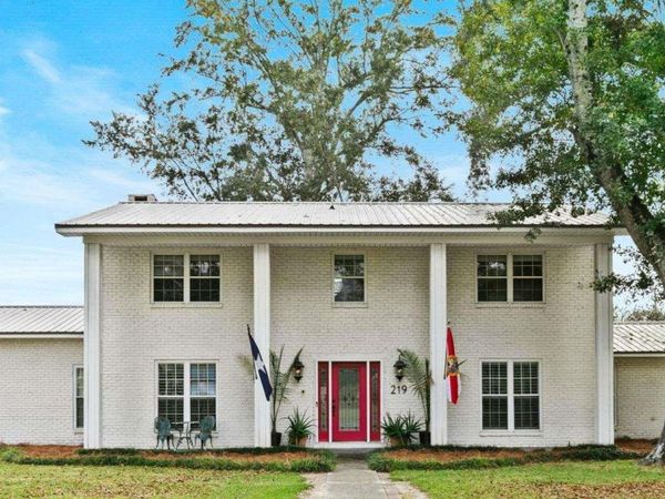 219 W Rosetta Ave, Foley, AL 36535