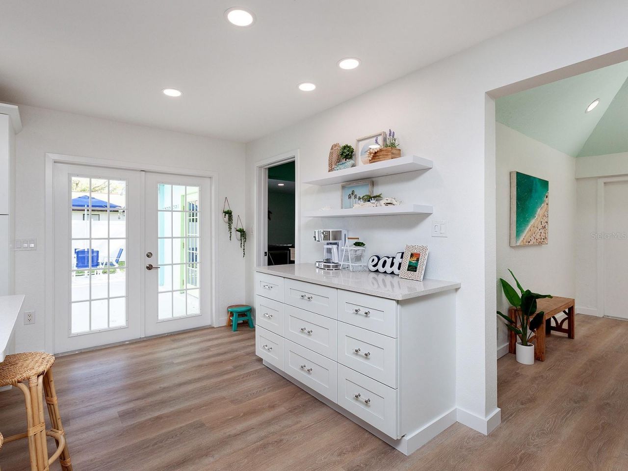 3049 Wood Street , Sarasota, FL 34237 Photo