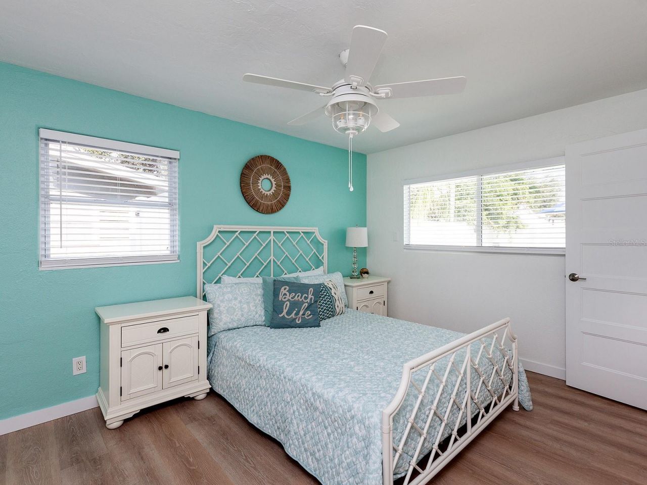 3049 Wood Street , Sarasota, FL 34237 Photo