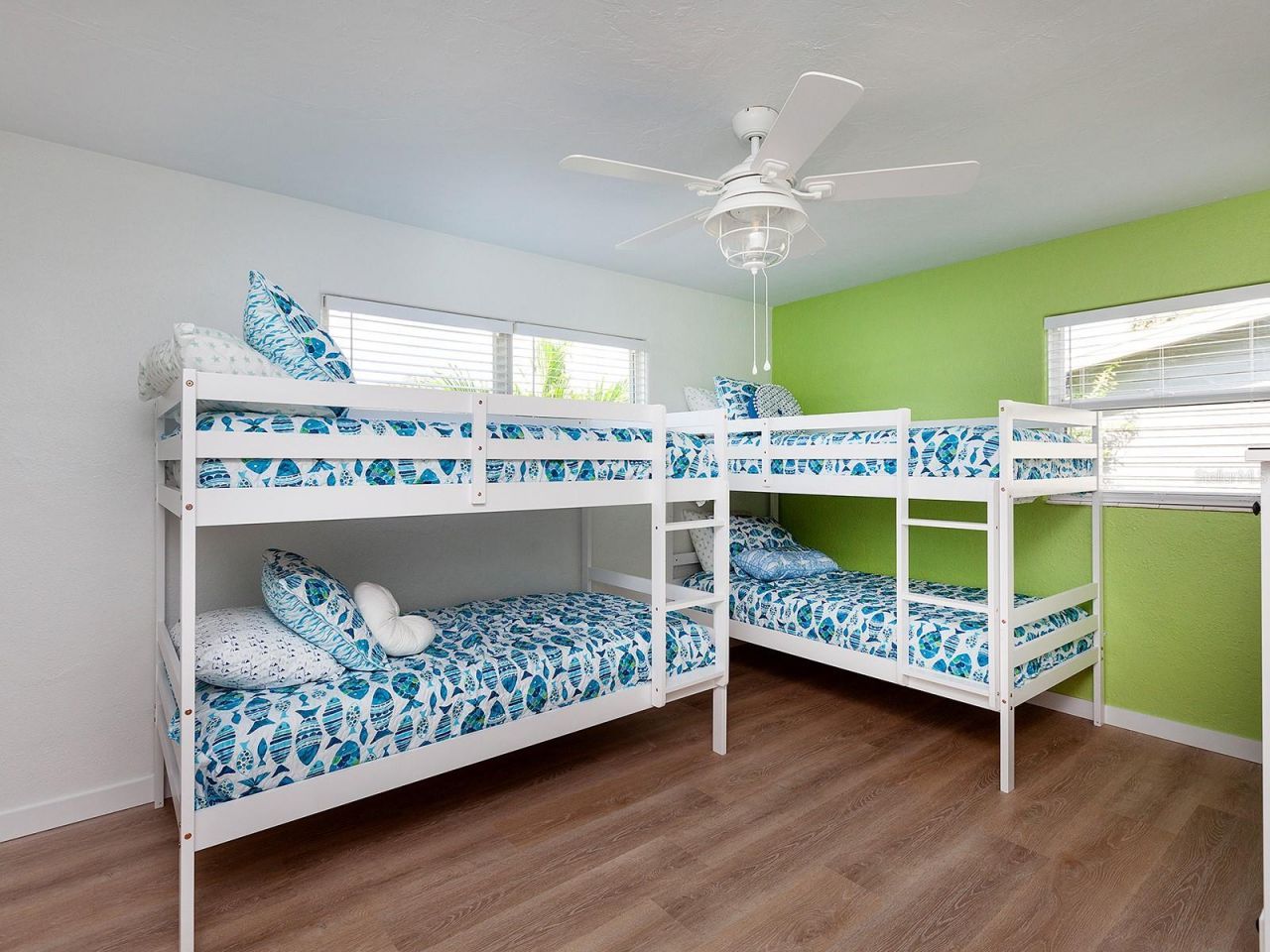 3049 Wood Street , Sarasota, FL 34237 Photo