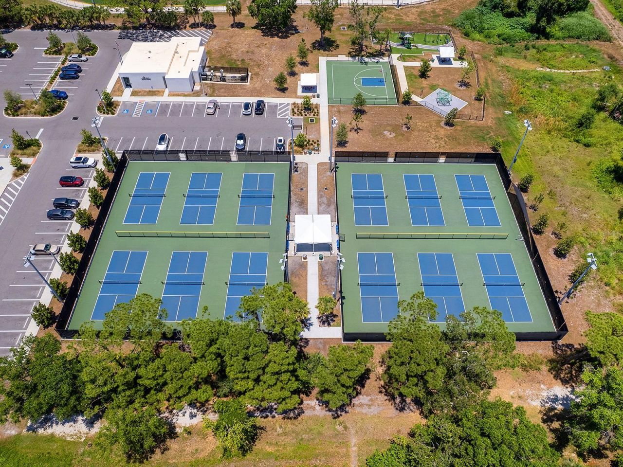 3049 Wood Street , Sarasota, FL 34237 Photo