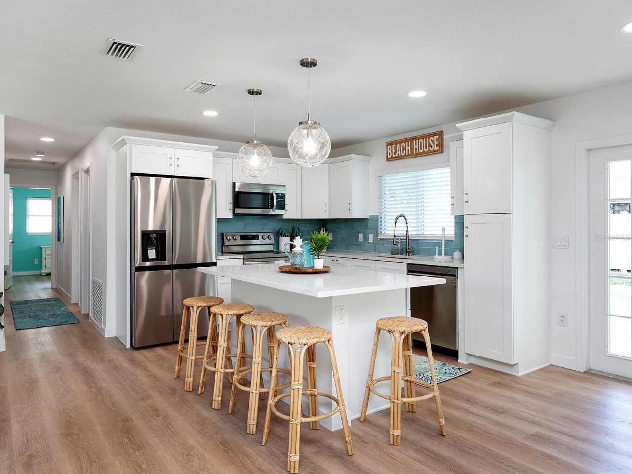 3049 Wood Street , Sarasota, FL 34237 Photo