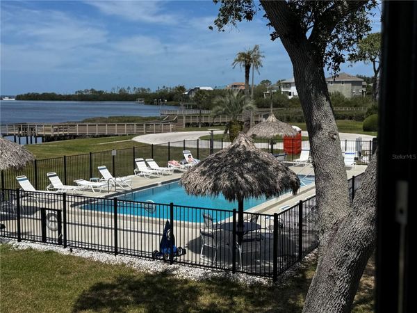 656 WINDRUSH BAY DRIVE, Unit 656, TARPON SPRINGS, FL 34689