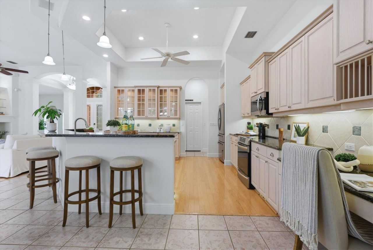 1740 Amberwynd Circle W, Palmetto, FL 34221 Photo