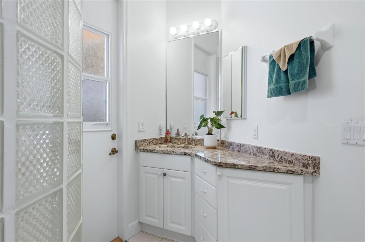 1740 Amberwynd Circle W, Palmetto, FL 34221 Photo