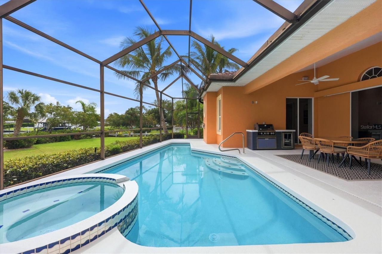 1740 Amberwynd Circle W, Palmetto, FL 34221 Photo