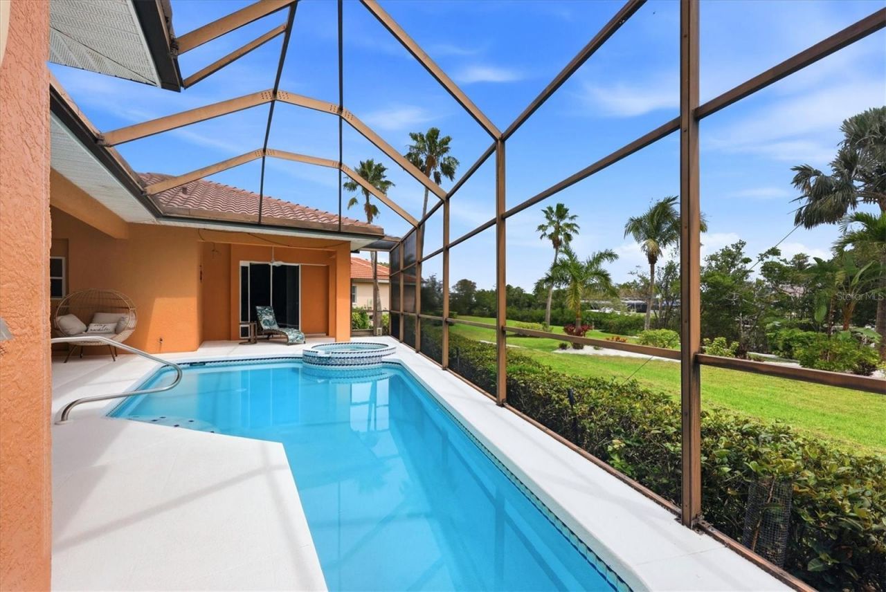 1740 Amberwynd Circle W, Palmetto, FL 34221 Photo