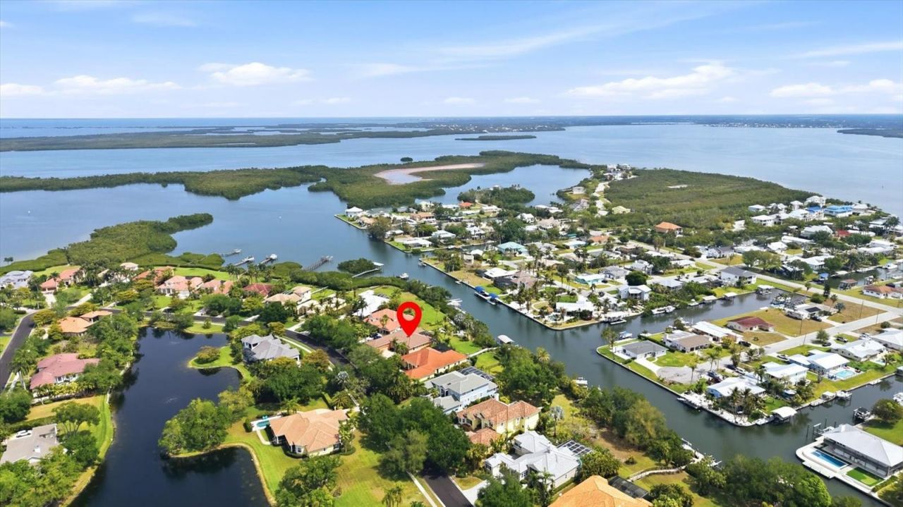 1740 Amberwynd Circle W, Palmetto, FL 34221 Photo