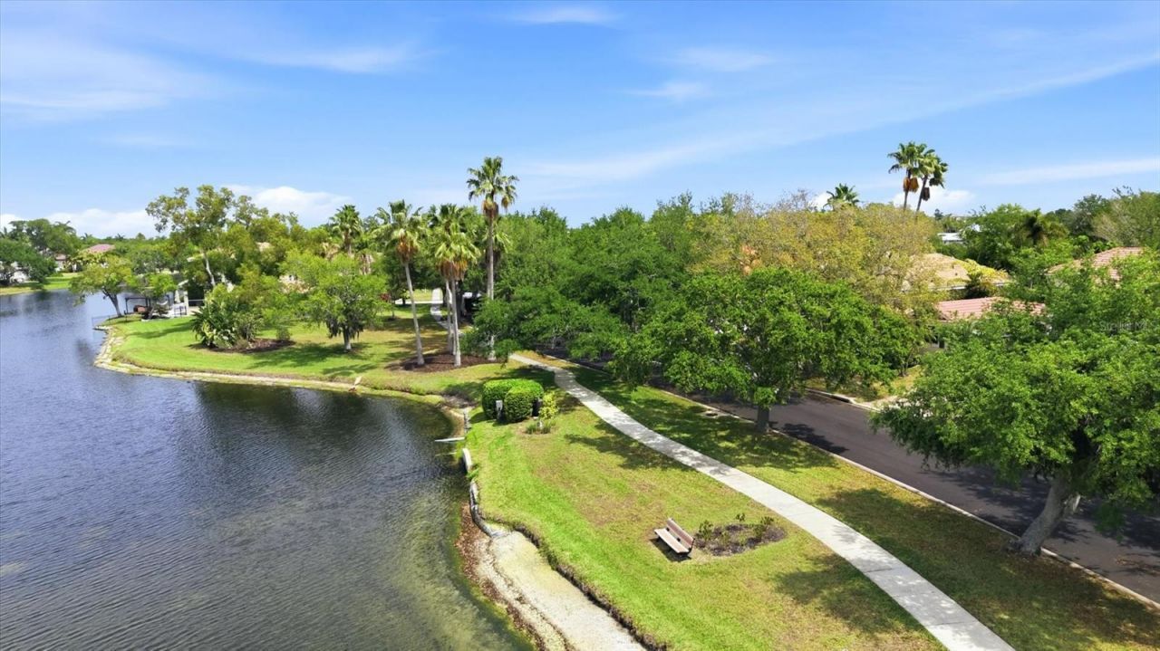 1740 Amberwynd Circle W, Palmetto, FL 34221 Photo