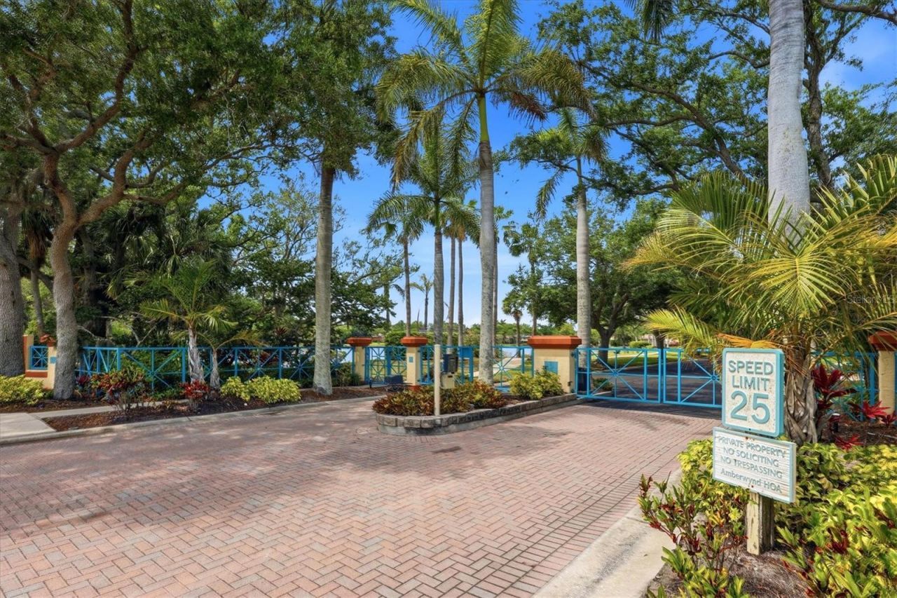 1740 Amberwynd Circle W, Palmetto, FL 34221 Photo