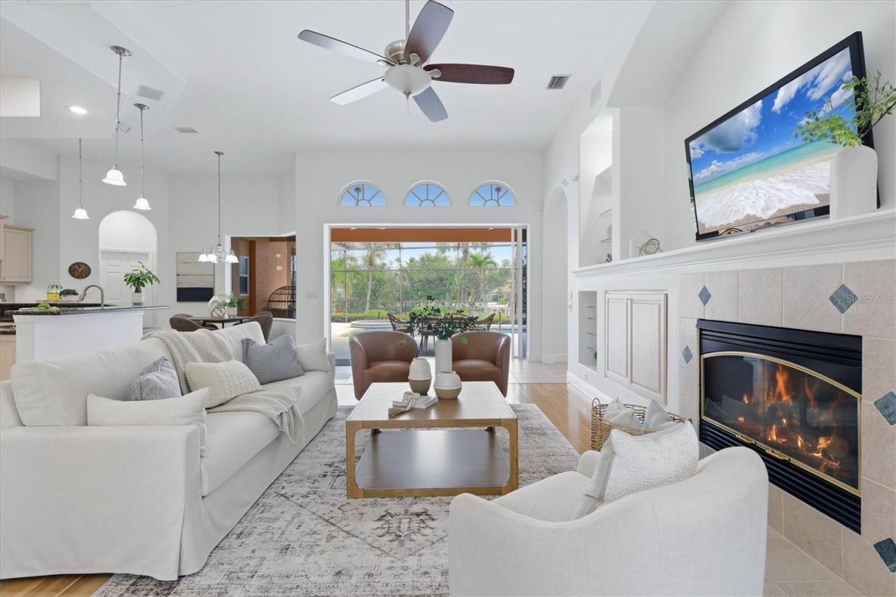 1740 Amberwynd Circle W, Palmetto, FL 34221 Photo