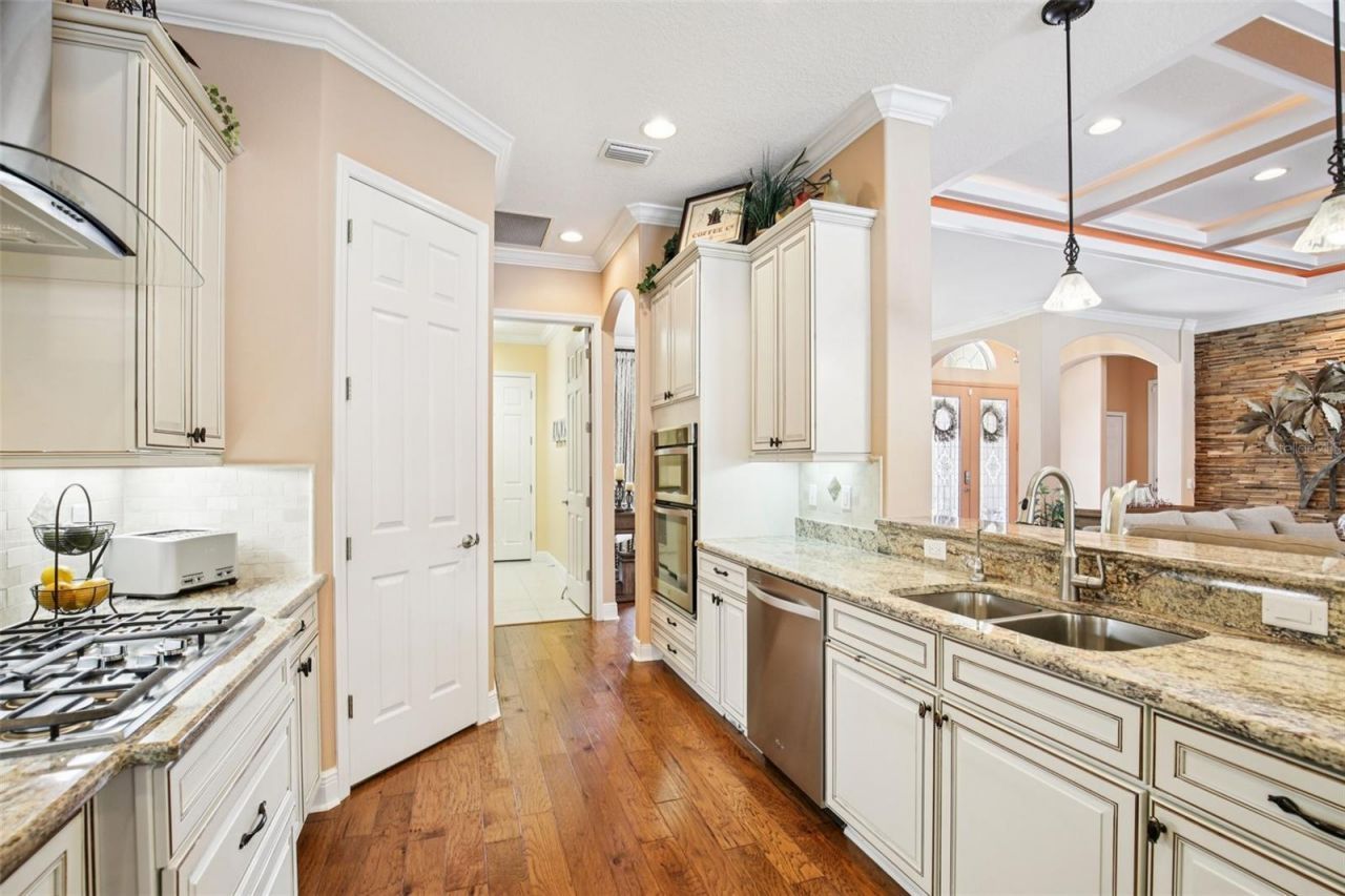 4741 Mainsail Drive , Bradenton, FL 34208 Photo