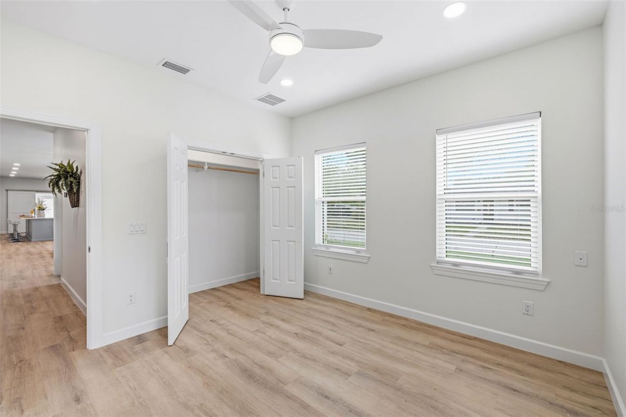 494 39th Avenue N, Saint Petersburg, FL 33704 Photo