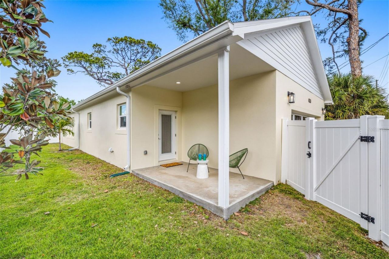 494 39th Avenue N, Saint Petersburg, FL 33704 Photo