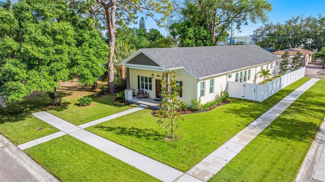 494 39th Avenue N, Saint Petersburg, FL 33704 Photo