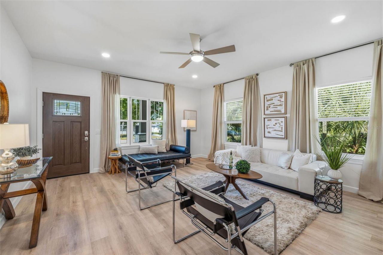 494 39th Avenue N, Saint Petersburg, FL 33704 Photo