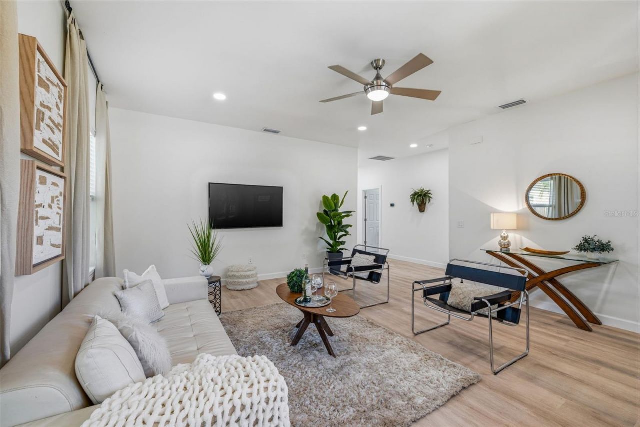 494 39th Avenue N, Saint Petersburg, FL 33704 Photo