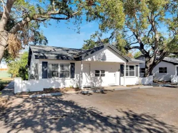 4513 W MCELROY AVENUE , TAMPA, FL 33611