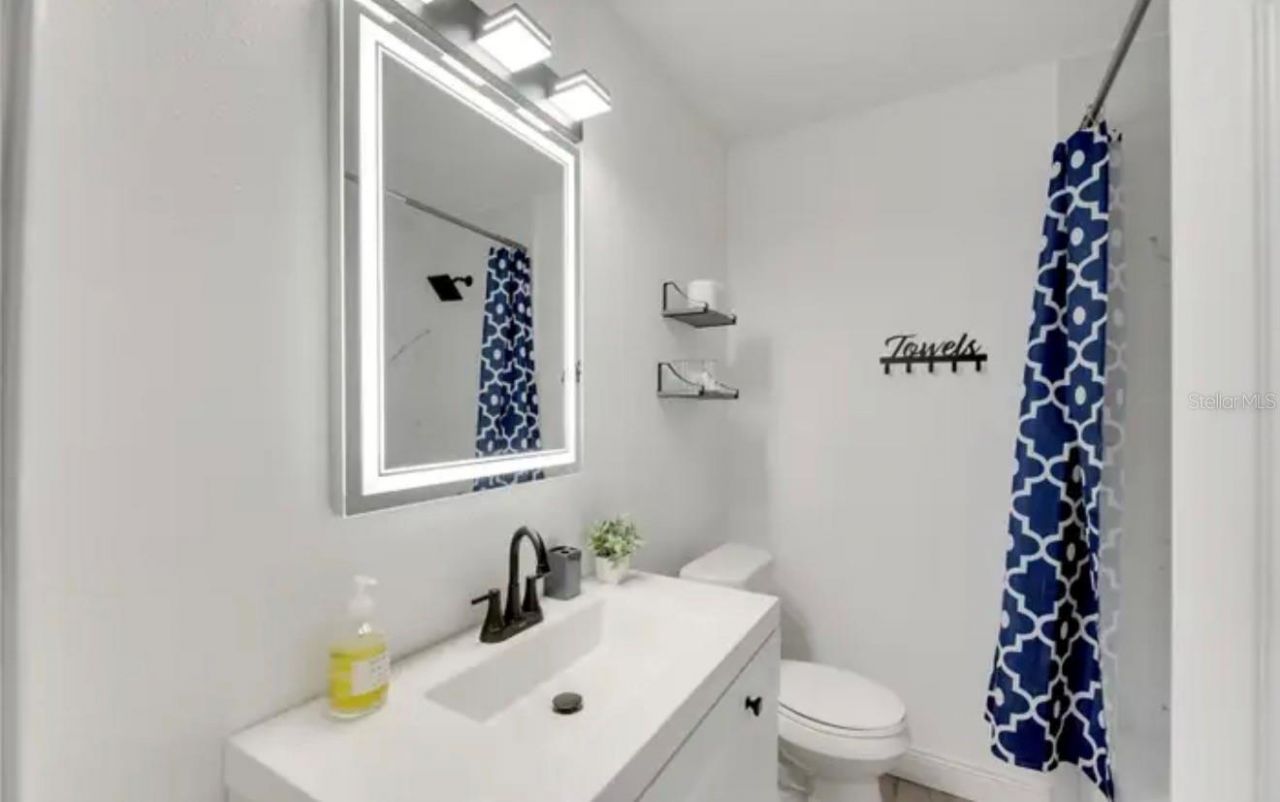 4513 W Mcelroy Avenue, Tampa, FL 33611 Photo