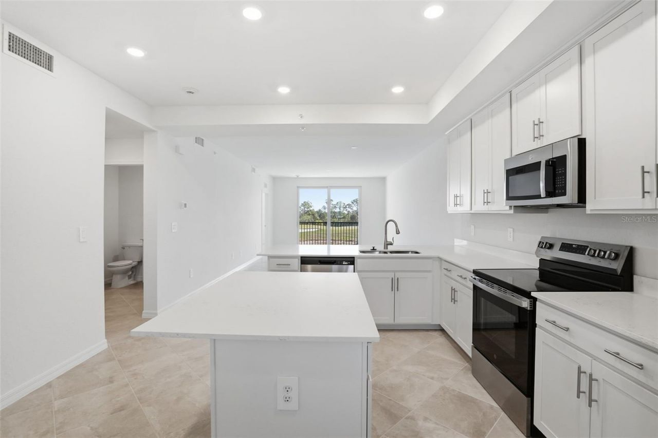 17560 Opal Sand Drive , Unit 105, Venice, FL 34293 Photo