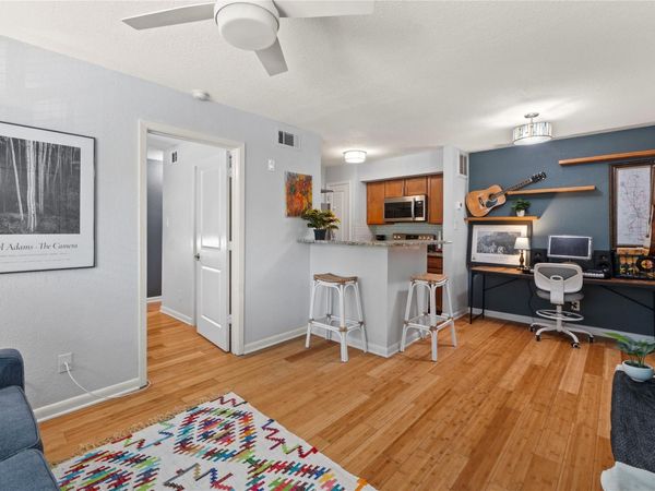 3204 Menchaca RD, Unit 305, Austin, TX 78704