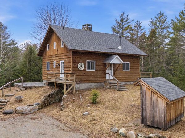 2936 Hapgood Pond Road, Peru, VT 05152