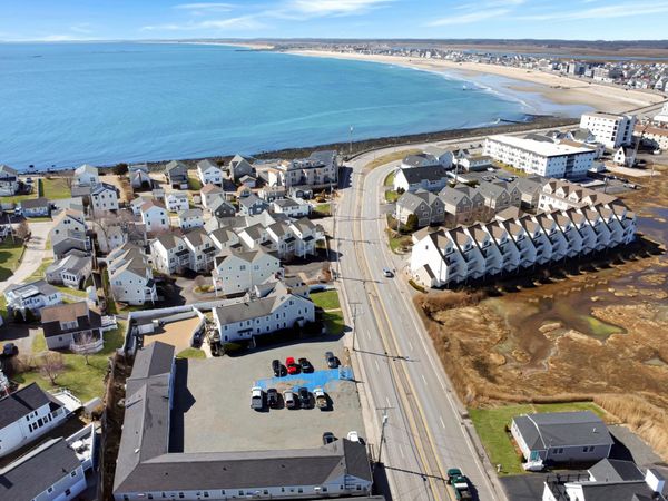 522 Ocean Boulevard, Unit 11, Hampton, NH 03842