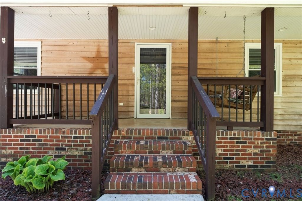 4295 Lockin Road Powhatan, VA 23139