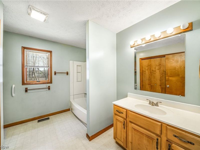 3450 Biltz Road, Kent, OH 44240 Photo 12