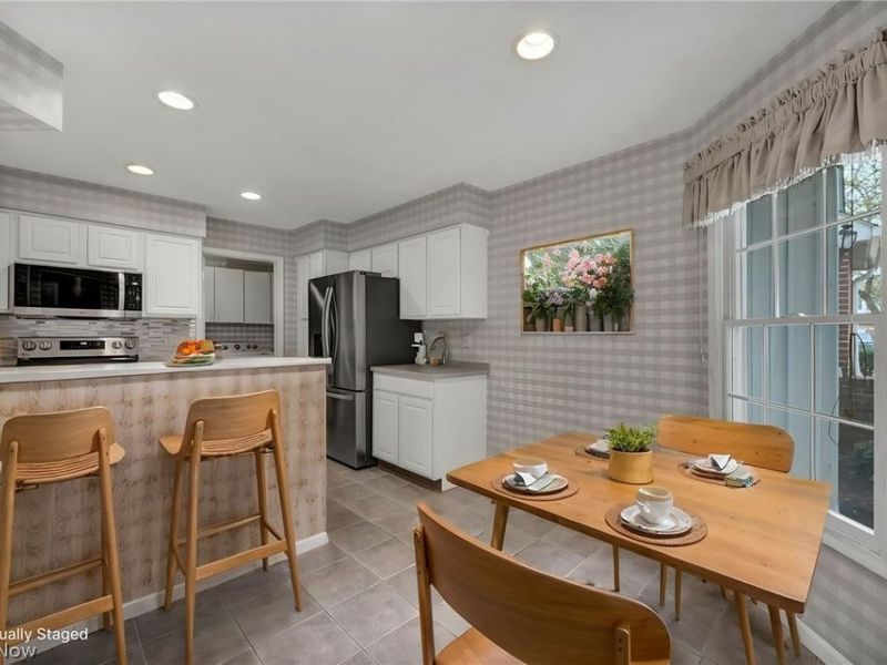 2747 Wyndgate Court, Westlake, OH 44145 Photo 14