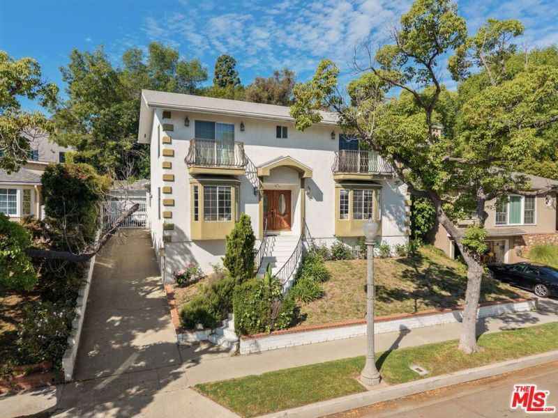 2201 Hillsboro Avenue, Los Angeles, CA 90034 Main Photo