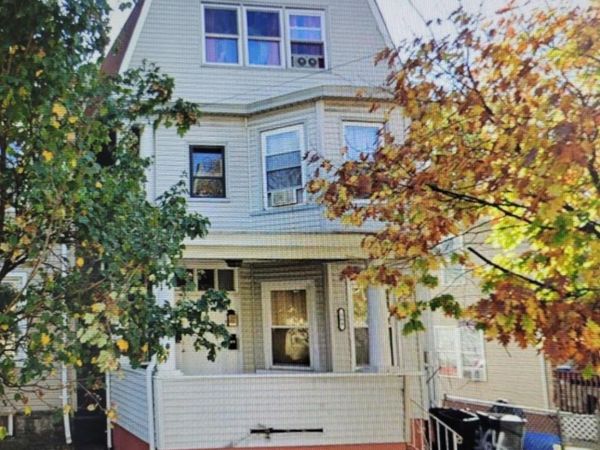 164 N 3Rd St, Paterson, NJ 07522