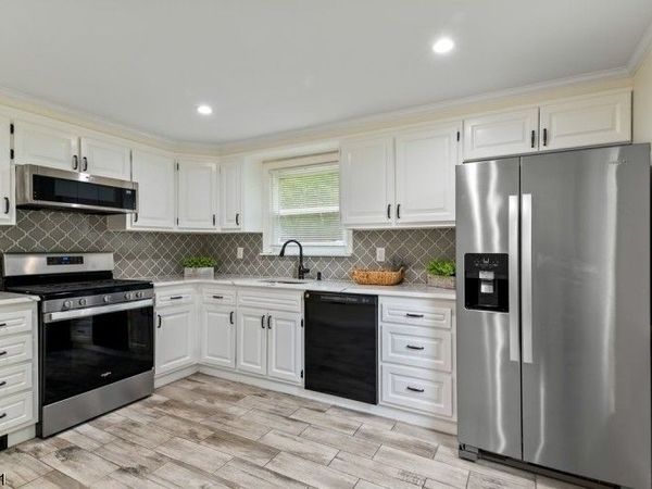 30 Meisel Ave, Springfield, NJ 07081