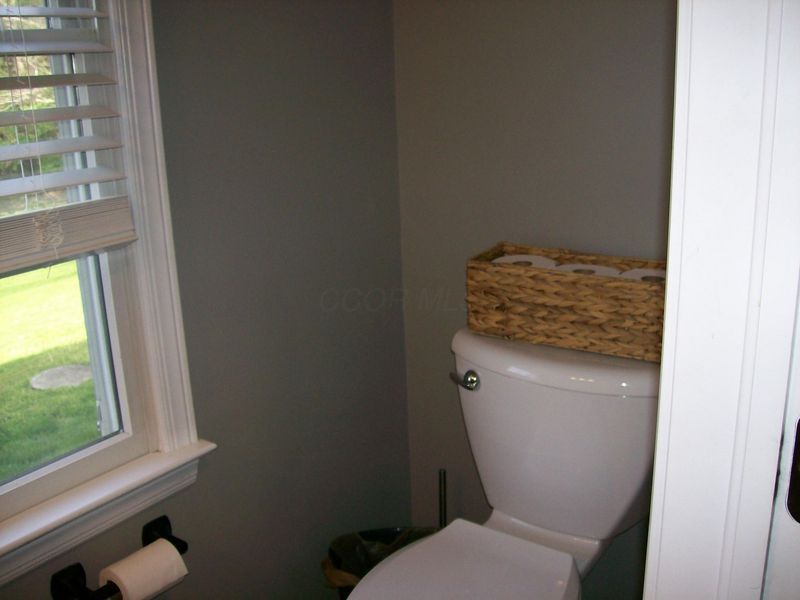 455 Fox Hill Drive, Chillicothe, OH 45601 Photo 12