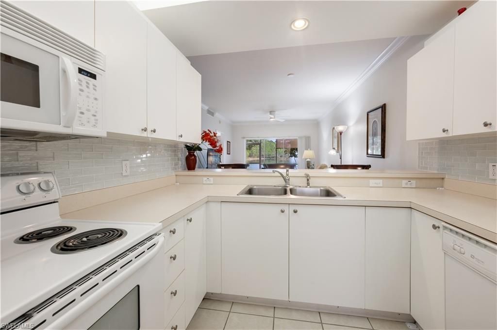 431 Valerie Way , Unit 103, Naples, FL 34104 Photo